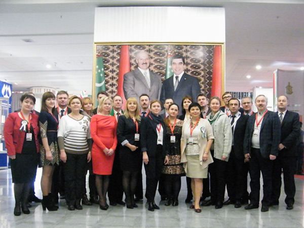 Делегация представителей учреждений высшего образования Республики Беларусь на Национальной выставке-ярмарке Республики Беларусь в г.Ашхабад