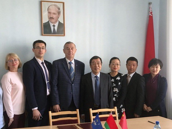 Университет посетила делегация Наньчанского технологического университета