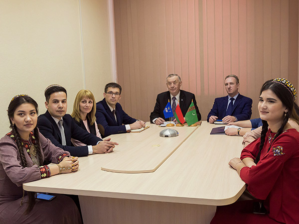 Видеоконференция БарГУ с Посольством Туркменистана в Республике Беларусь