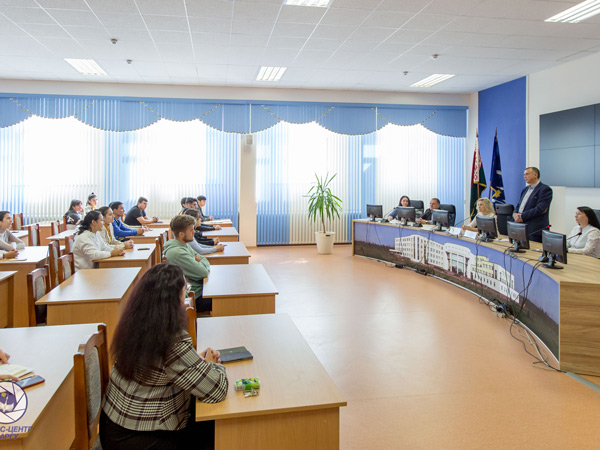 Встреча иностранных обучающихся БарГУ с администрацией университета и представителями УГиМ (г.Брест)