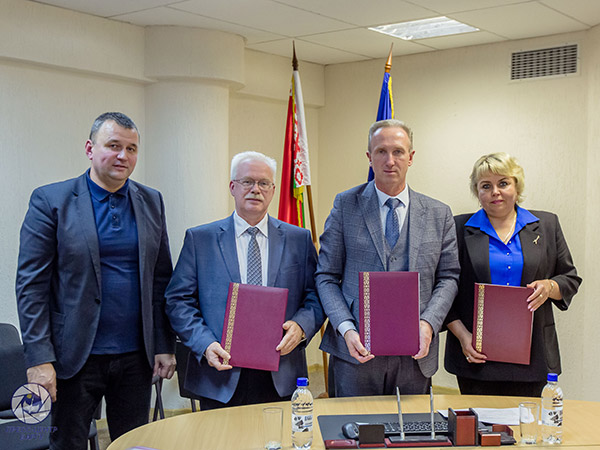 БарГУ подписал соглашение о реализации проекта «Инженерный класс в школе» совместно с СШ 19 и Управлением по образованию Барановичского горисполкома