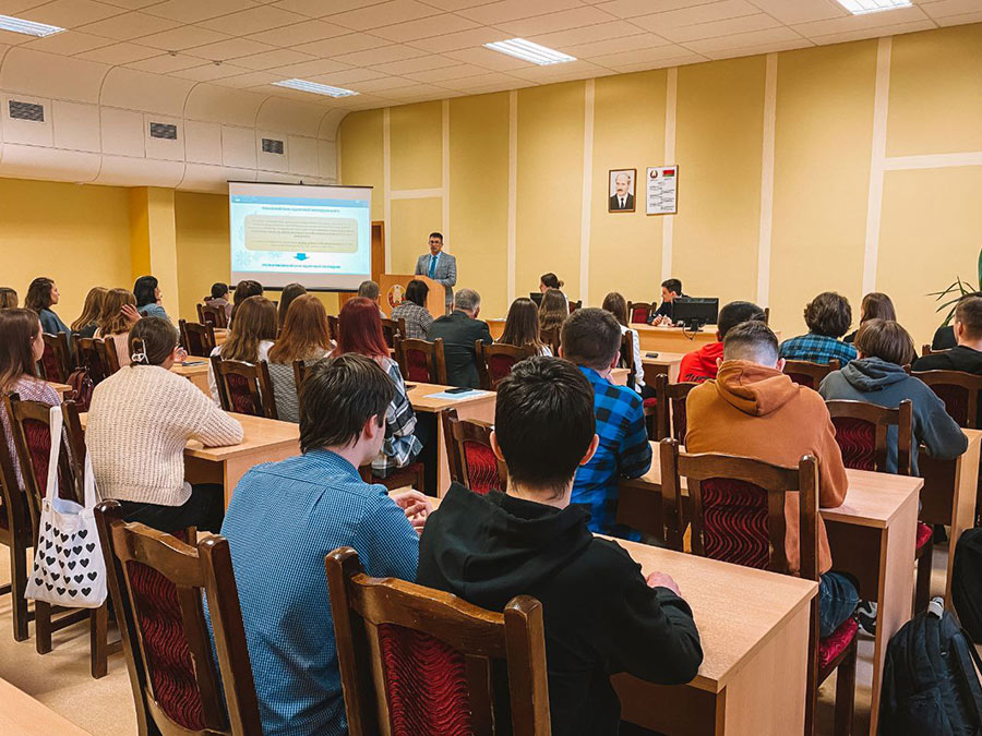 В БарГУ прошел семинар "Успешные практики работы с одаренной молодежью"!