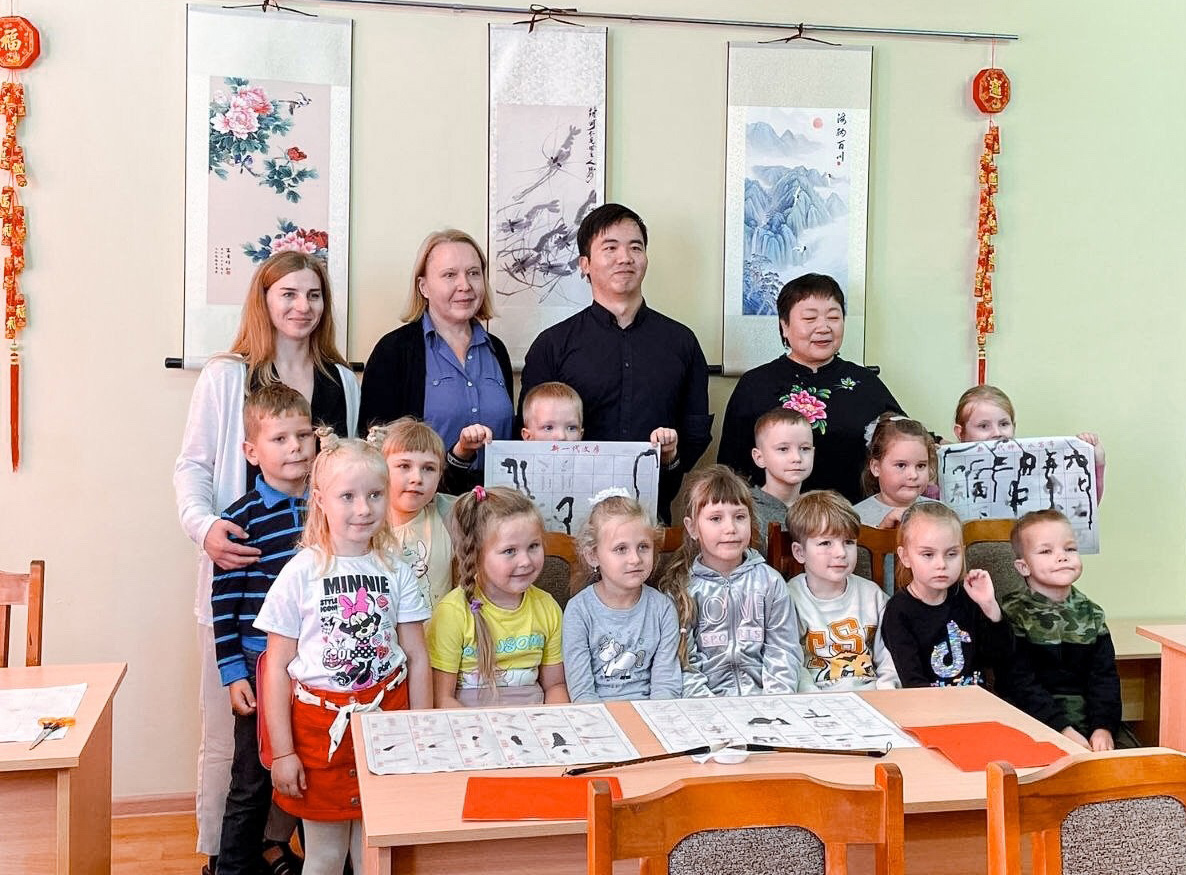 В БарГУ прошли первые занятия для дошкольников в рамках научно-образовательного проекта «Занимательная наука»