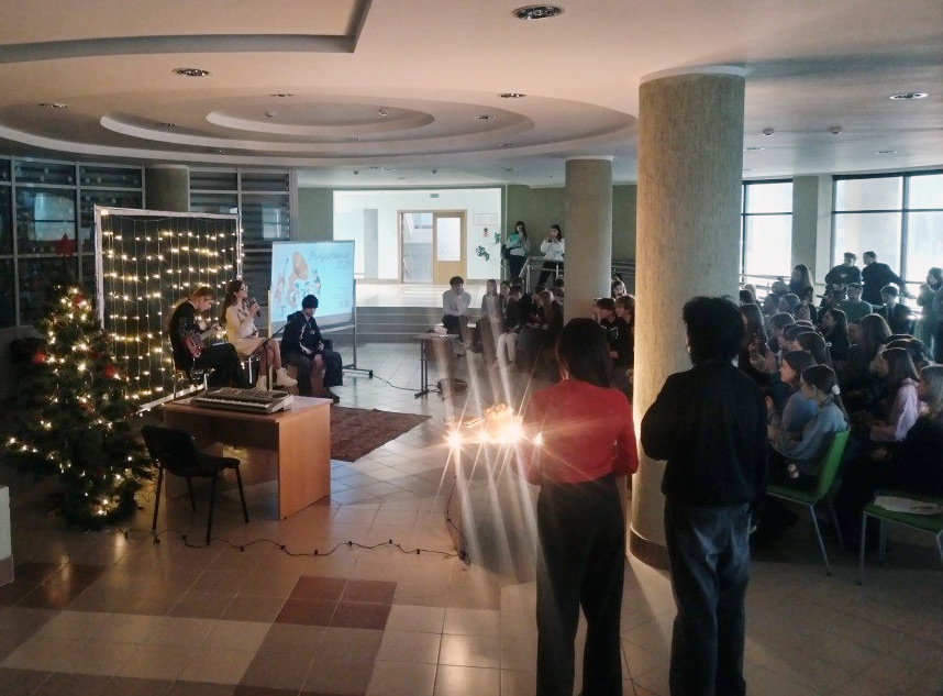 Благотворительный вечер «Рождественник» на лингвистическом факультете