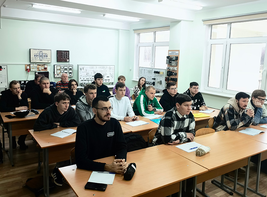 Представители организаций-заказчиков кадров на инженерном факультете