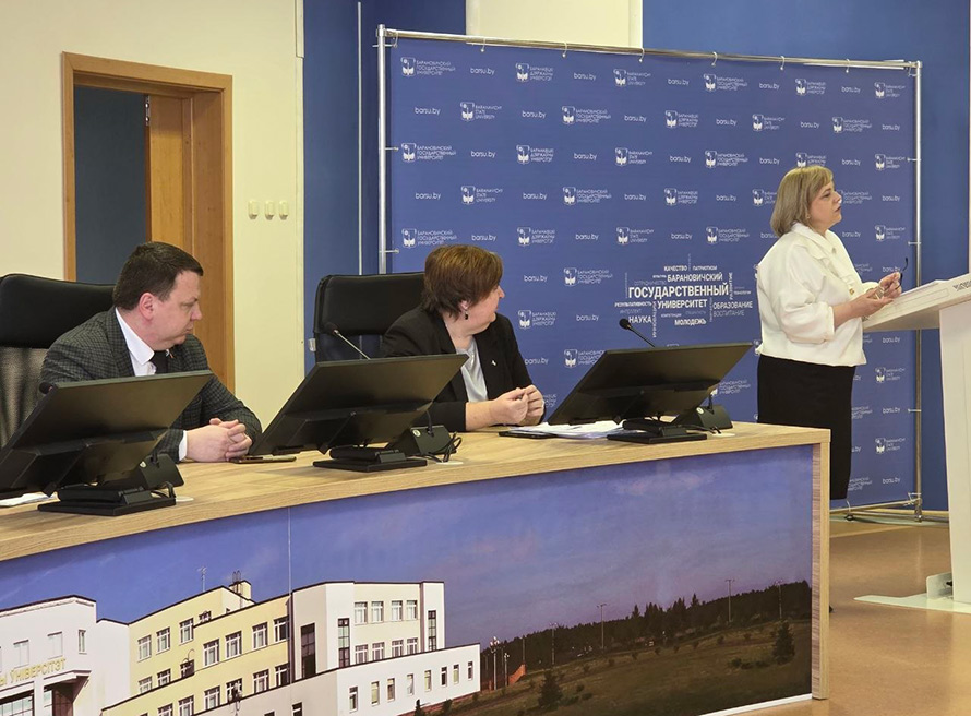 На инженерном факультете состоялось родительское собрание