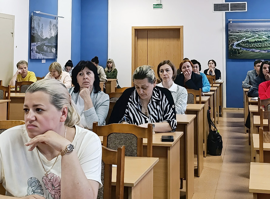 В БарГУ прошло заседание методического объединения «Школа куратора»