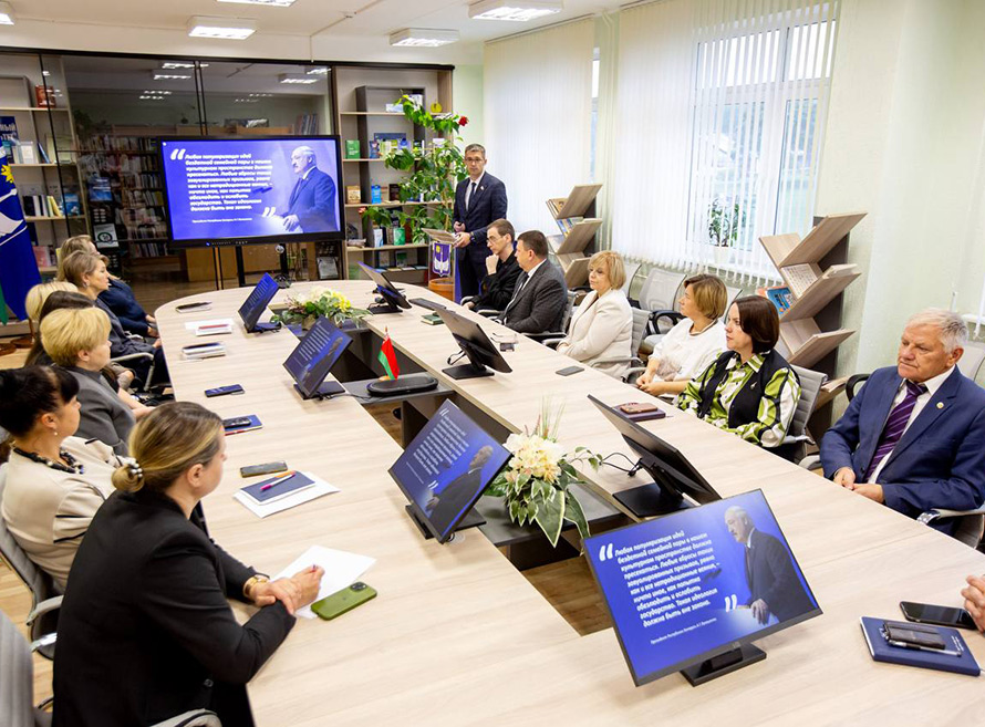 Единый день информирования в БарГУ